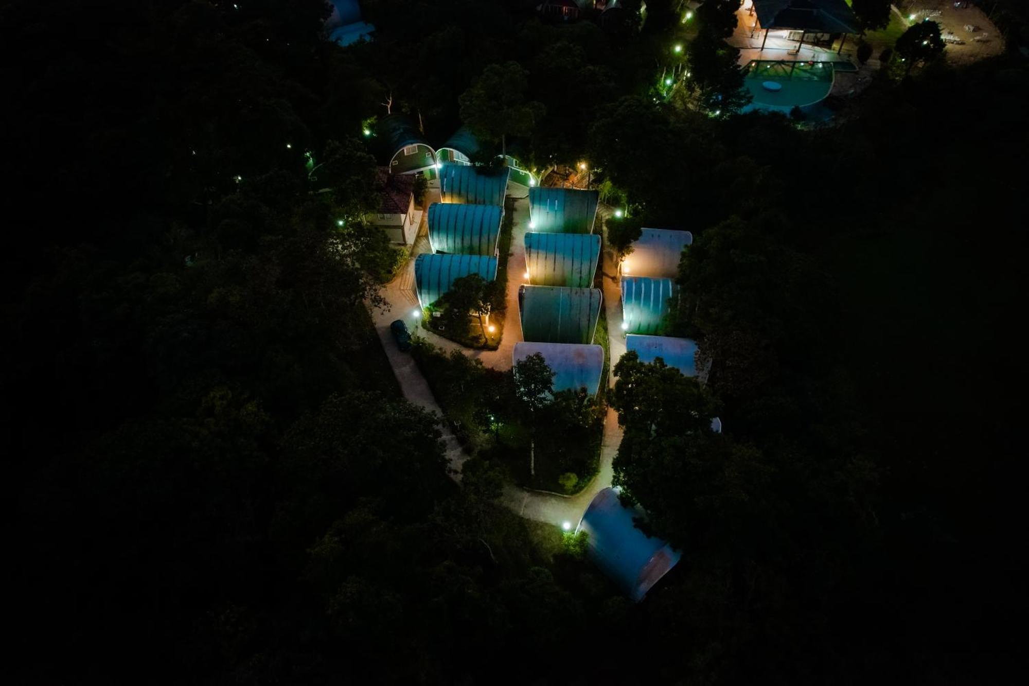 Mookanana Jungle Resort And Spa Hassan Zewnętrze zdjęcie